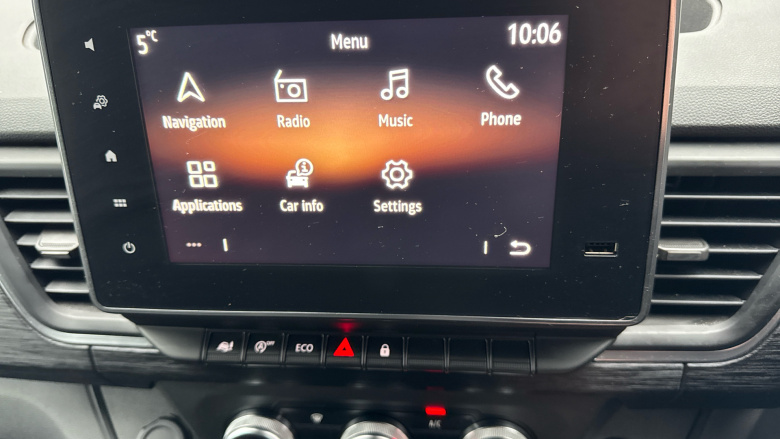 Renault Trafic Swb Diesel SL30 Blue dCi 150 Extra Sport [Safety] Van